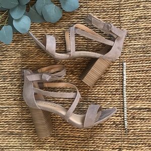 LC Lauren Conrad Heels